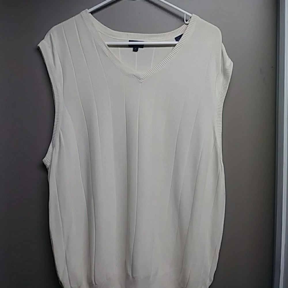 Jack Nicklaus. V neck sweater